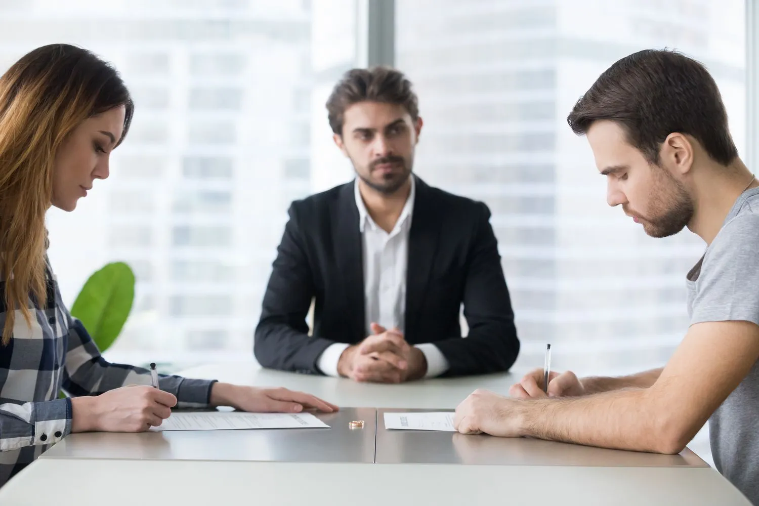 How EH Mediation Guides Couples Toward Fair and Balanced Outcomes Nelson